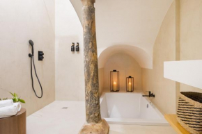 Luxurious studio with Jacuzzi in Casa Pilatos
